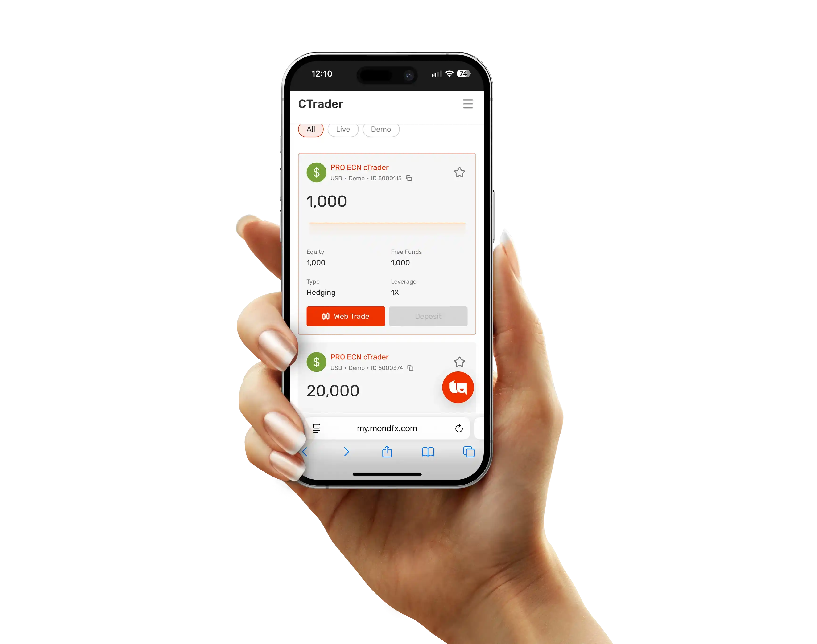 تصویر موبایل در دست با cTrader
